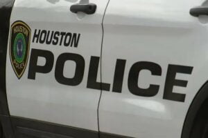 A hot vehicle kills Houston Police K-9 'Aron'