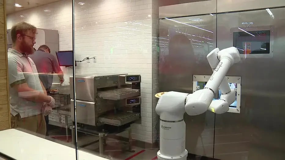 Pizza is being made by robots in Frisco